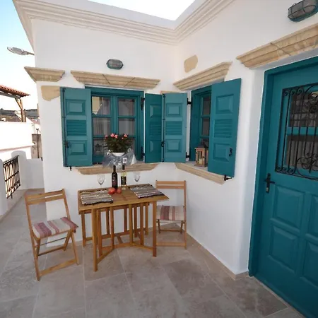 度假居 Shirleys Kalithies