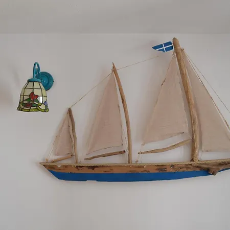 Shirleys Feriehus Kalithies